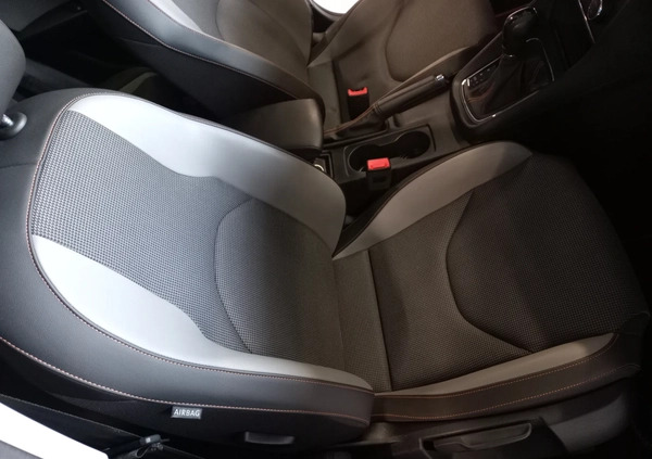 Seat Leon cena 64700 przebieg: 95765, rok produkcji 2015 z Włoszczowa małe 742